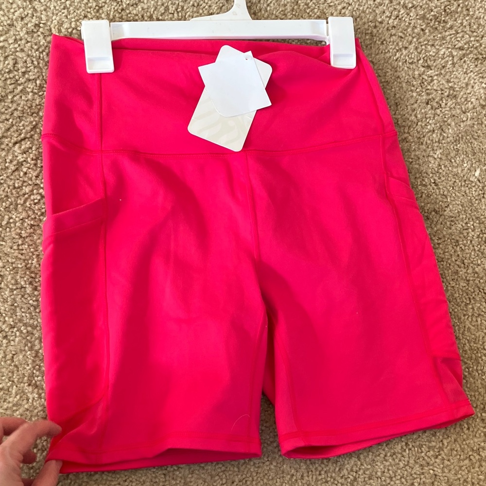 Fabletics Hot Pink On The Go 7” Bike Shorts size L - Picture 4 of 5